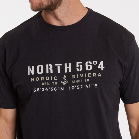 North 56 4 Duża Koszulka - Czarna
